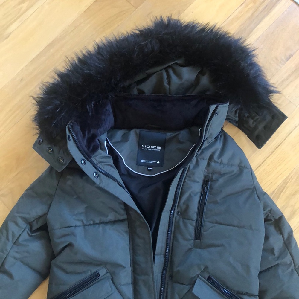 Noize Puffer Jacket - Picture 2 of 9